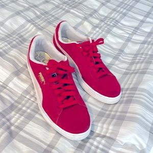 Red Puma Sneakers